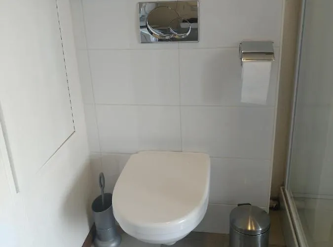 Etage Met Slaap, En Badkamer Accommodatie bij particulieren *