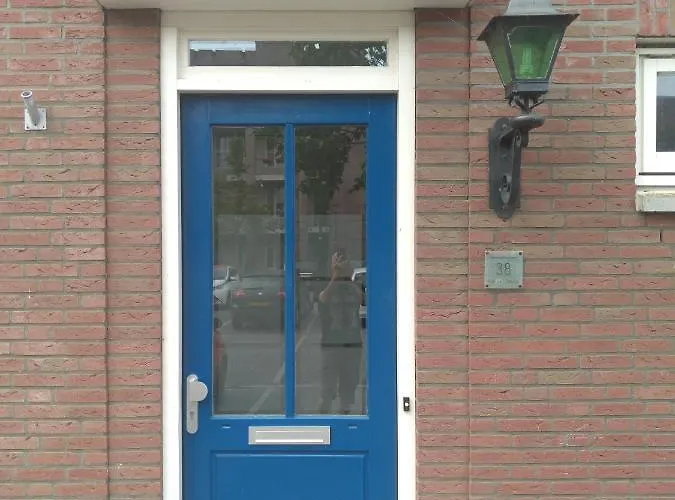 Accommodatie bij particulieren Etage Met Slaap, En Badkamer Sommelsdijk